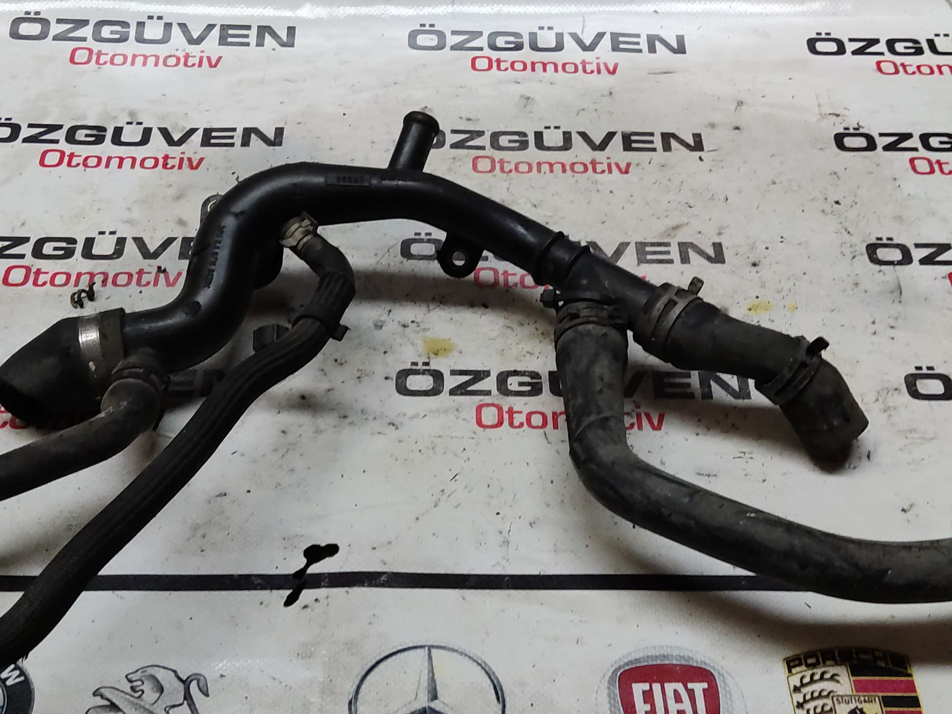 Mercedes Vaneo 1.7 Dizel su borusu