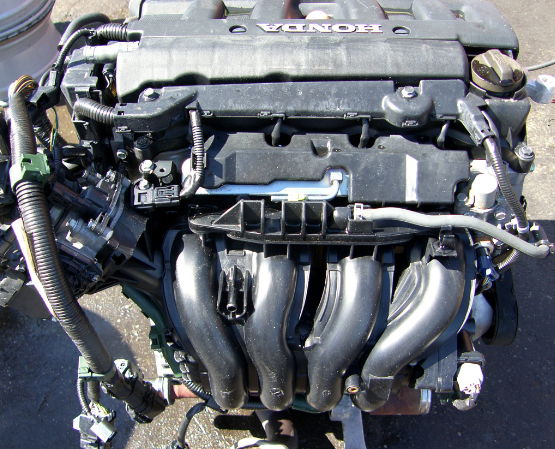 Honda Civic 1.8 R18a2 Sandık Motor