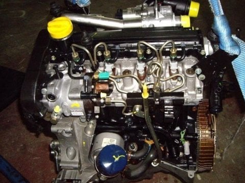 Renault Clio 1.5 Dci K9k Sandık Motor