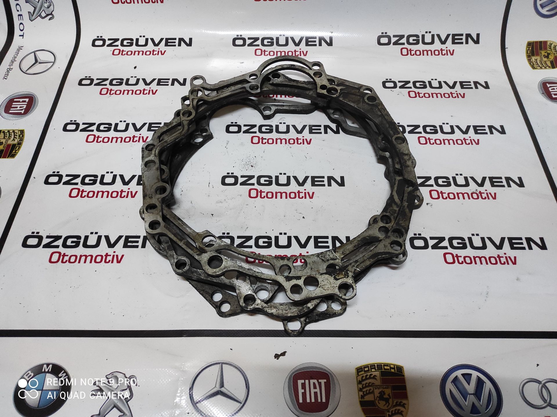 Audi A6 3.0 Tdi Çevre Flanşı