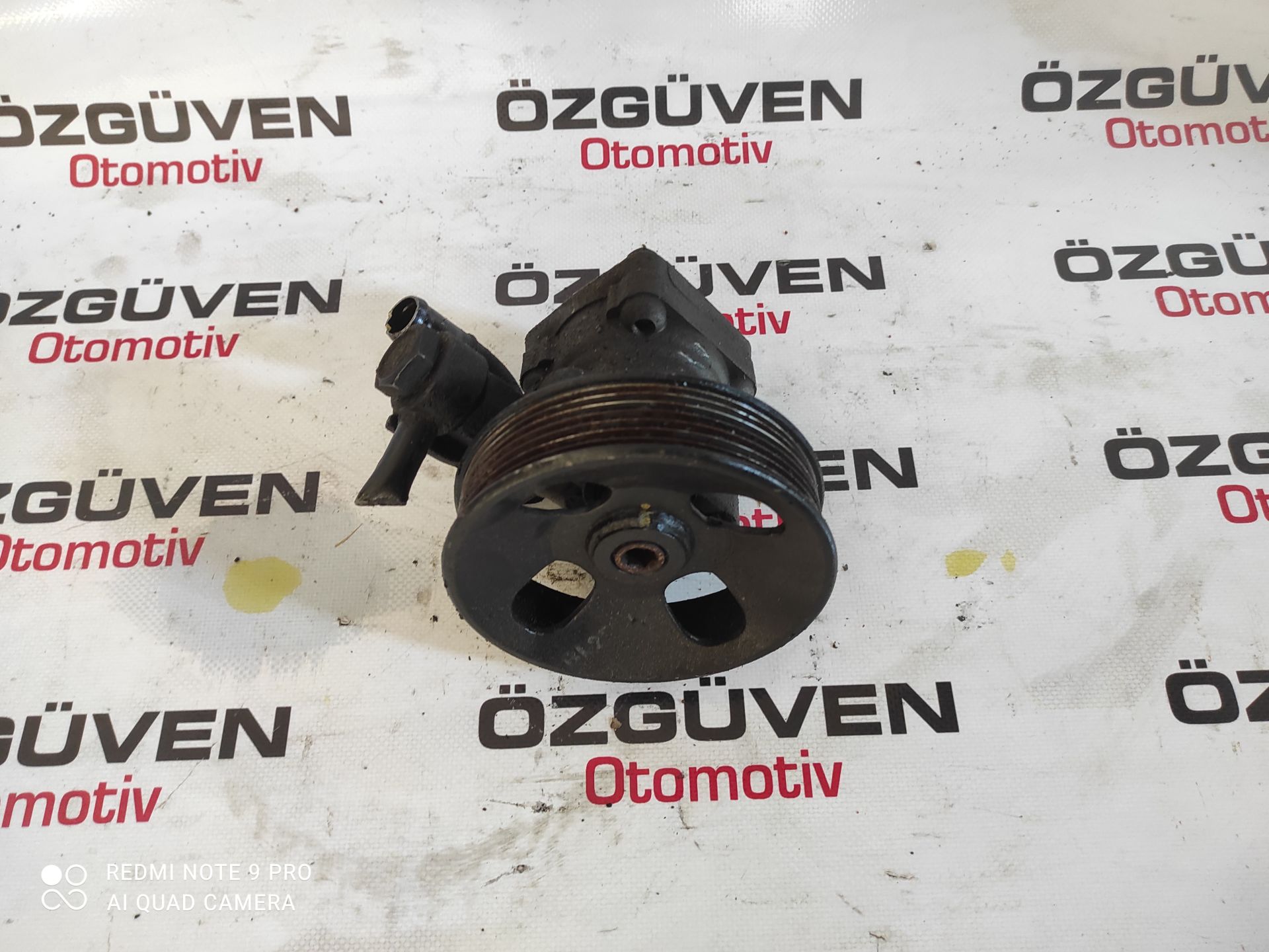 Kia Sorento 170`lik Direksiyon Pompası