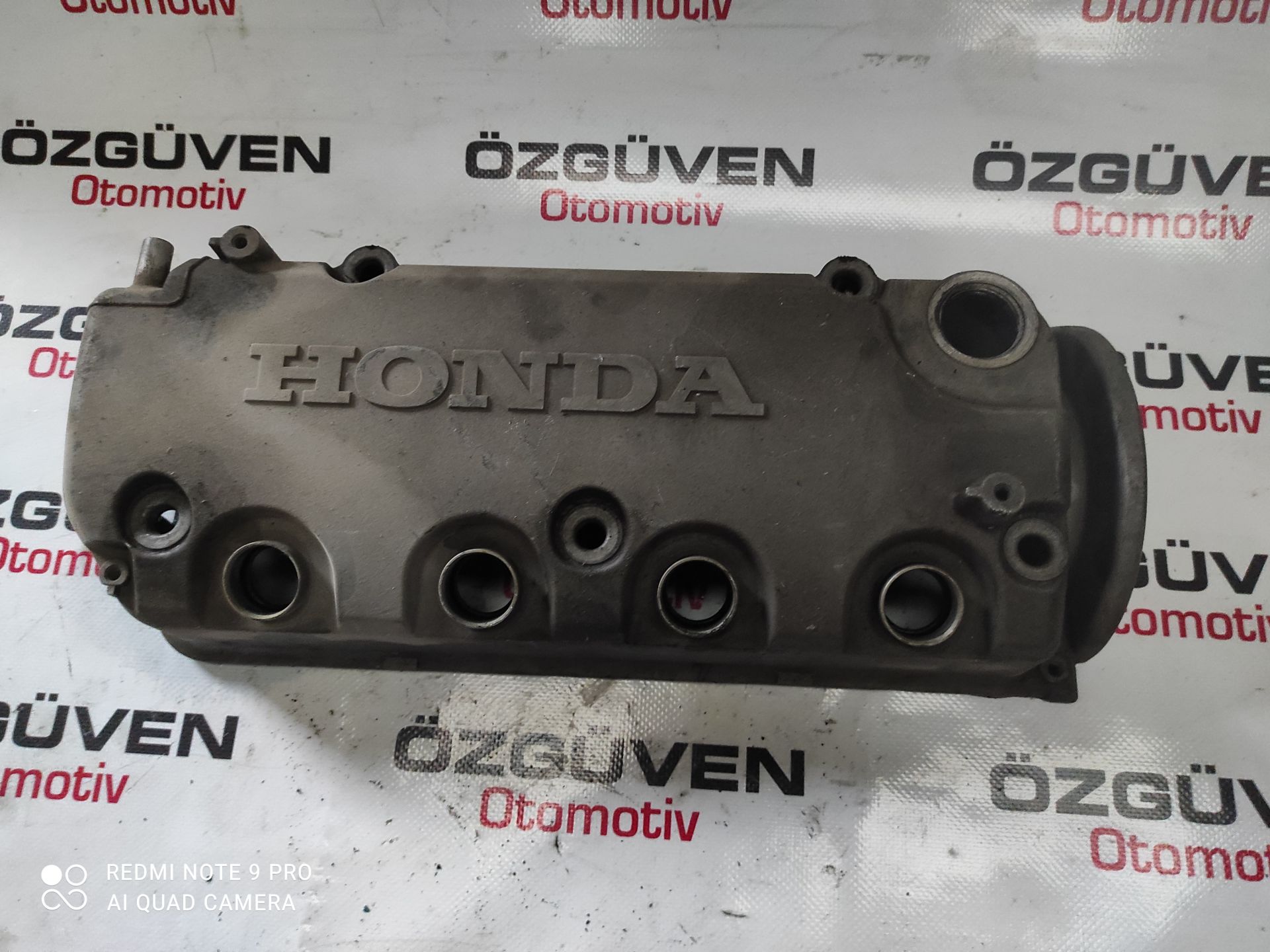 Honda Civic Ies Külbütör Kapağı