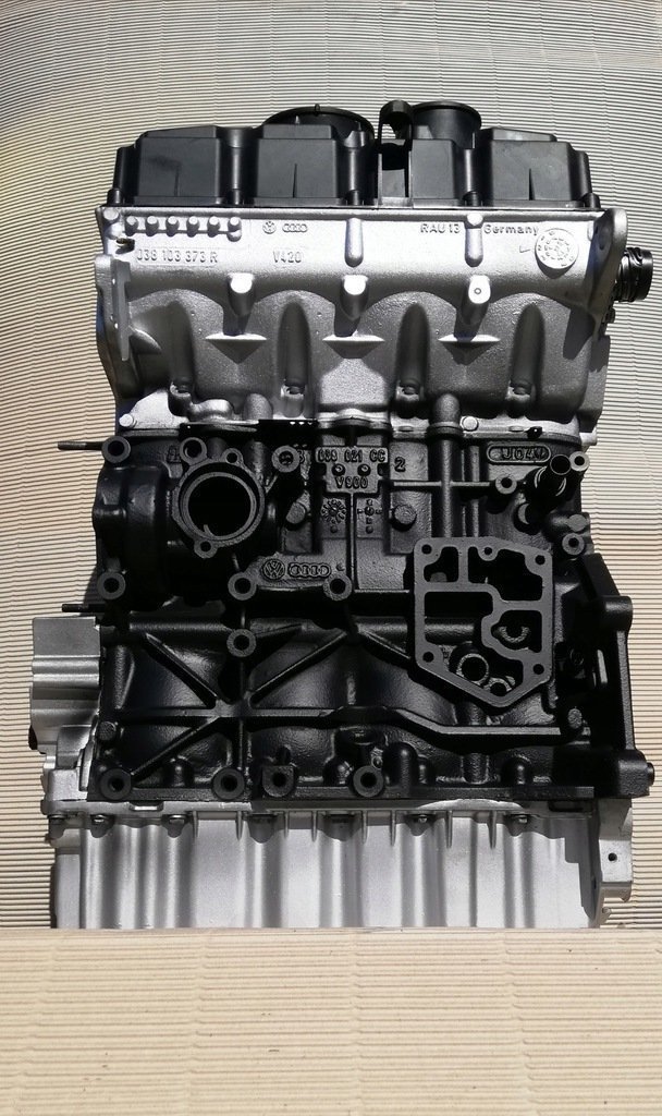 Volkswagen Passat 2.0 Tdi Bmp Çıkma Motor
