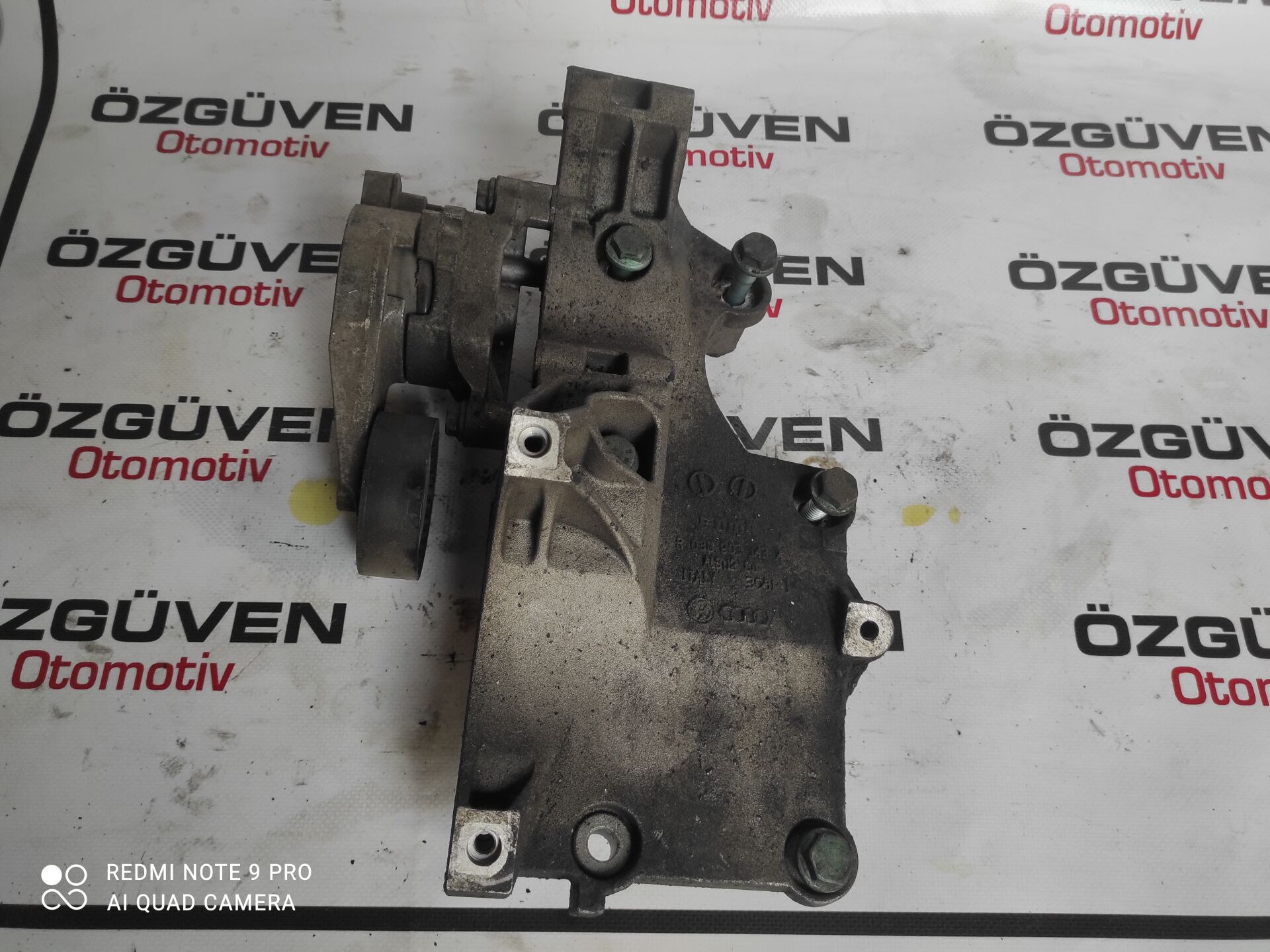 Volkswagen Polo CFW Şarj Dinamo Braketi